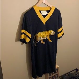Gucci Tiger black T-shirt